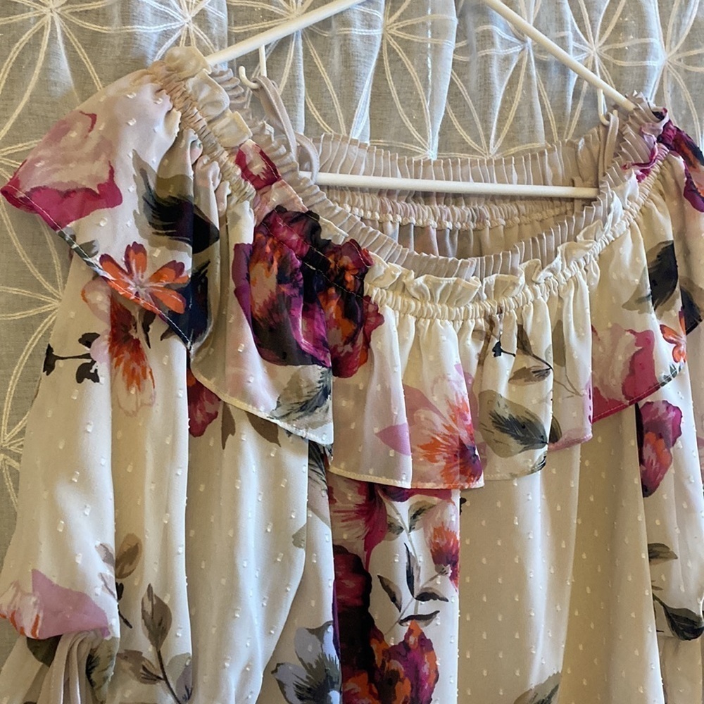 WHBM blouse - Picture 2 of 12